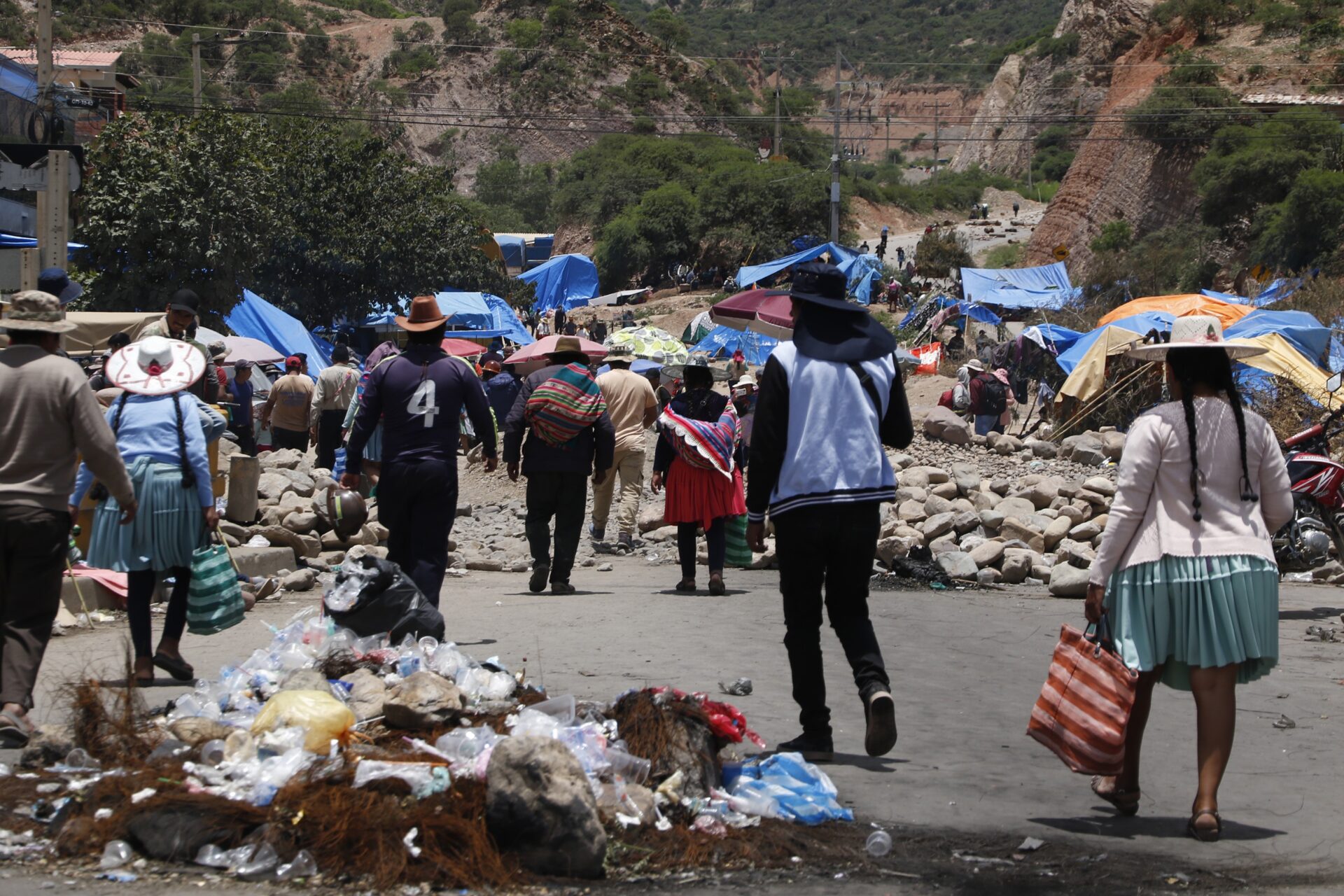 Alertan De Profunda Crisis Económica Por Los Bloqueos - El Diario - Bolivia