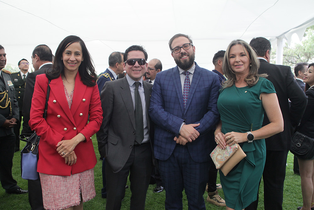 LAURA BREA, DANTE CHUMACERO, GERMÁN LÓPEZ Y MOIRA TOLEDO.